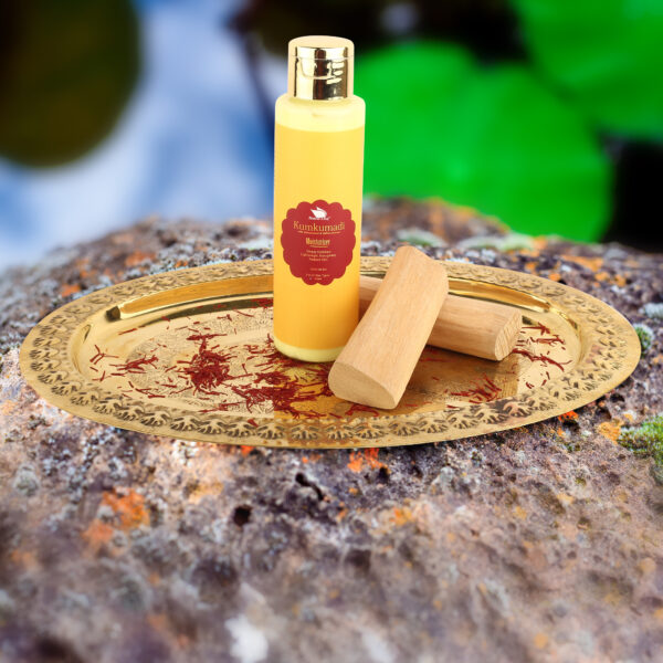 Nature Leaf Kumkumadi Moisturizer with Sandalwood &  Saffron Extract for Deep Hydration , Lightweight and Non greasy | 100ml - Image 3